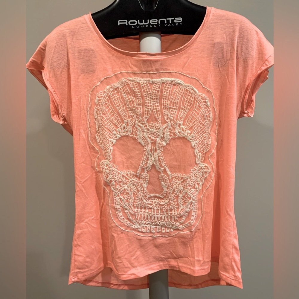 Peach Daytrip Tee